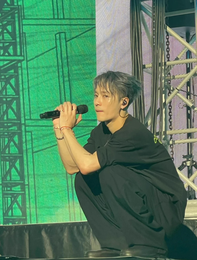 王嘉尔｜嘉尔生图的神，嘎嘎壁纸头像系列