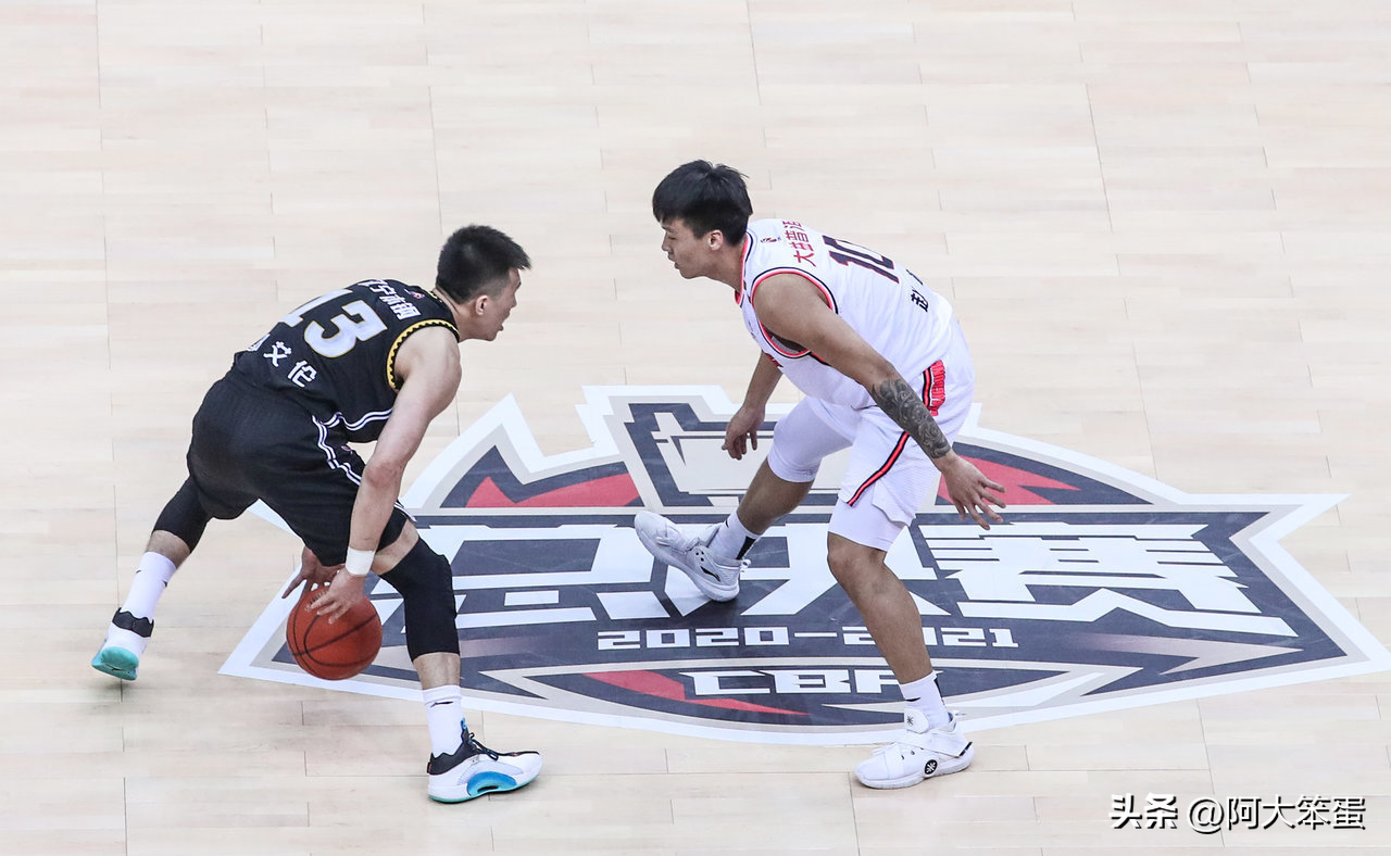 哪里有cba無水印視頻（CBA的軍粵大戰、京粵大戰和遼粵大戰）