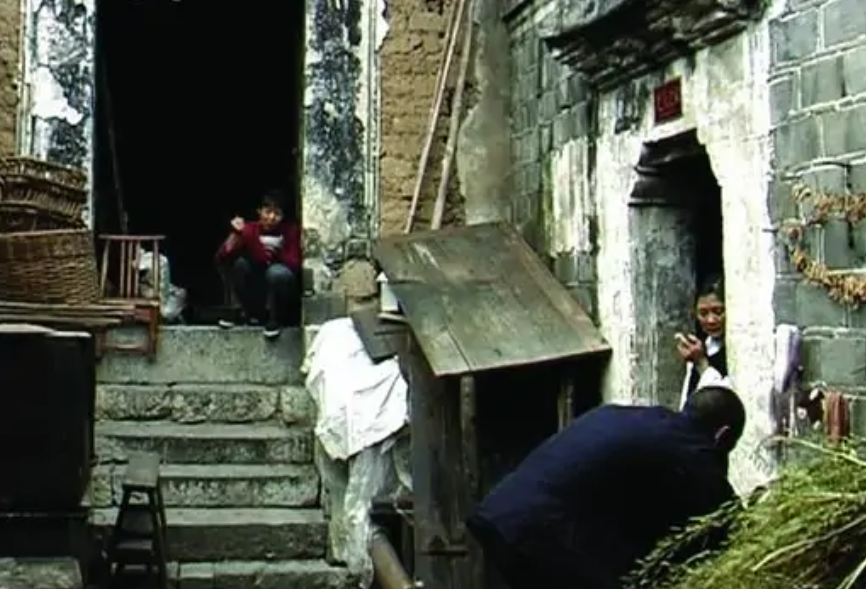 三峡“钉子户”张秉爱：全村都搬迁安置就她不走，她有何苦衷？