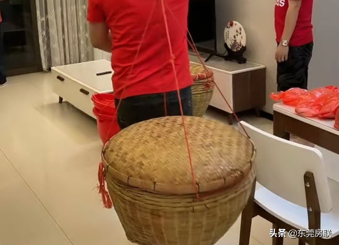 新居入伙有什么讲究和准备的（新房入住有什么讲究或仪式）