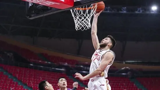 cba余嘉豪为什么不上场了（官宣！第2阶段报销！再见余嘉豪！这下最佳新秀真没了）