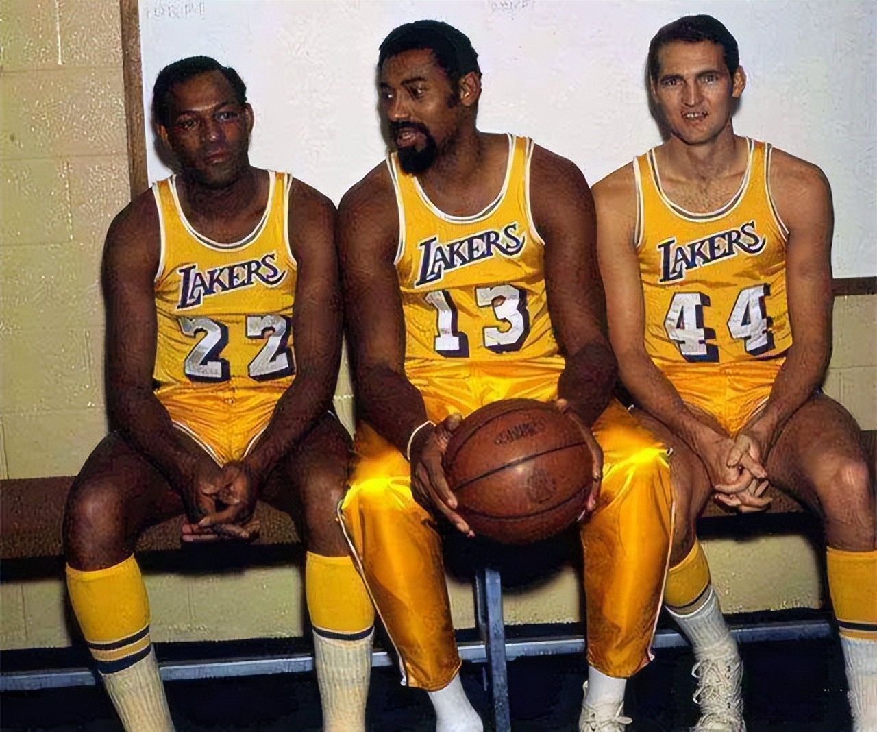 nba为什么没有一分球（单赛季68胜有多难？NBA历史上仅出现6次，2支球队当赛季未能夺冠）