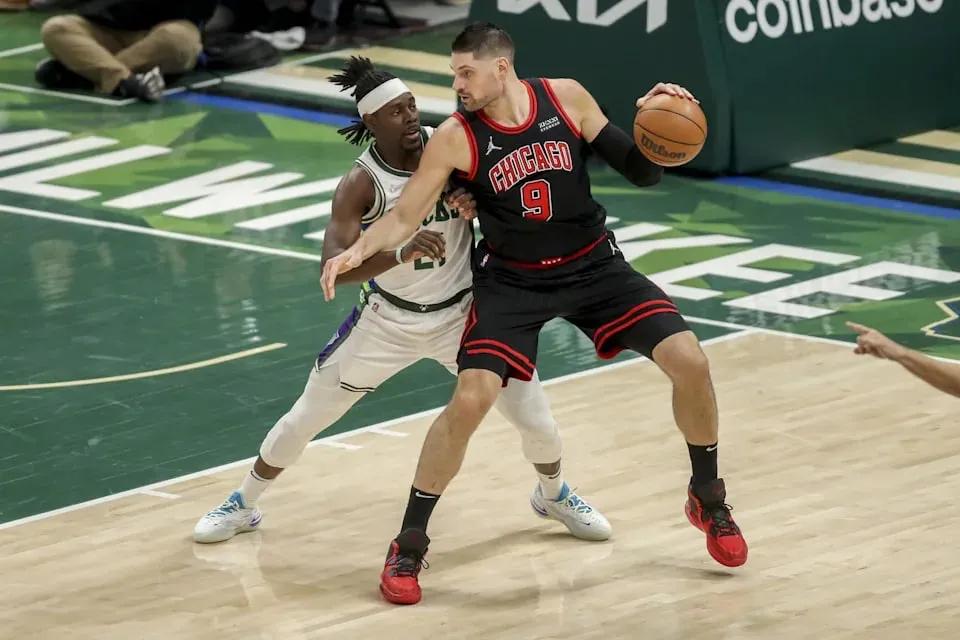 jrueholiday球員（Jrue Holiday是這世代最被低估的頂尖后衛(wèi) 本季他是攻防一體的存在）