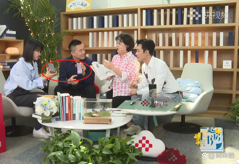 张韬：健将的身板王子的心，每天都会“跑8公里”和“抽彩虹卡”