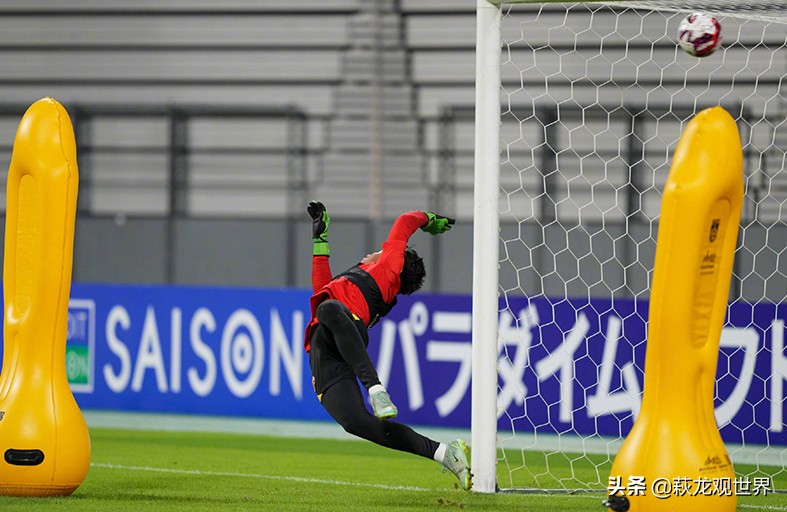 中国队对日本直播（CCTV5直播日本队VS国足！避免惨案必须拼刺刀 扬科维奇：压上去）