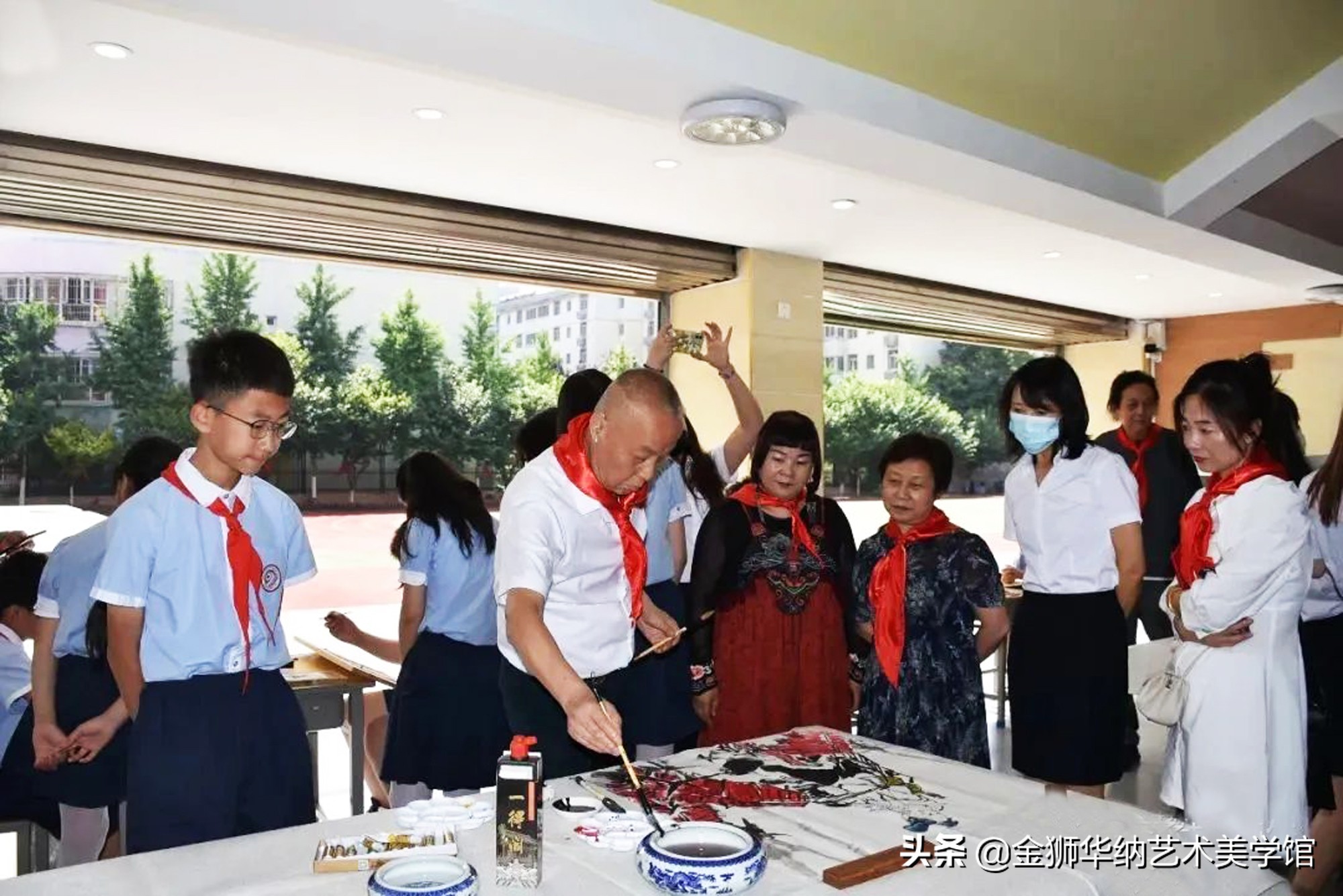 曲江第九小学校园美术馆开馆暨高雅艺术进校园活动顺利举行