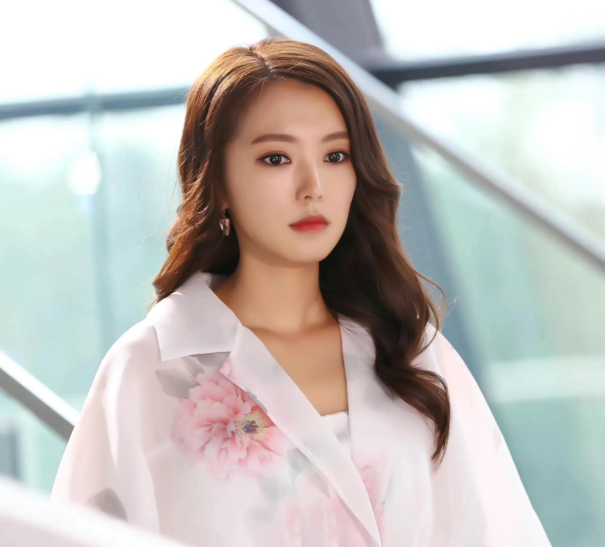 丁佳慧扮演者(丁佳慧配音演员) - 盾灵网