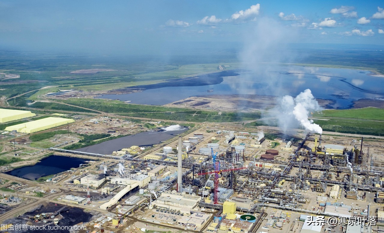 3,博利瓦尔油田世界第二大油田,位于科威特境内,年产量约7000万吨