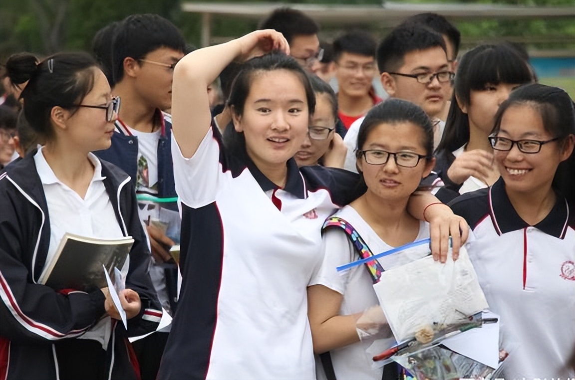 这几所二本院校升级为一本，录取分数线几乎没变，2022考生有福了