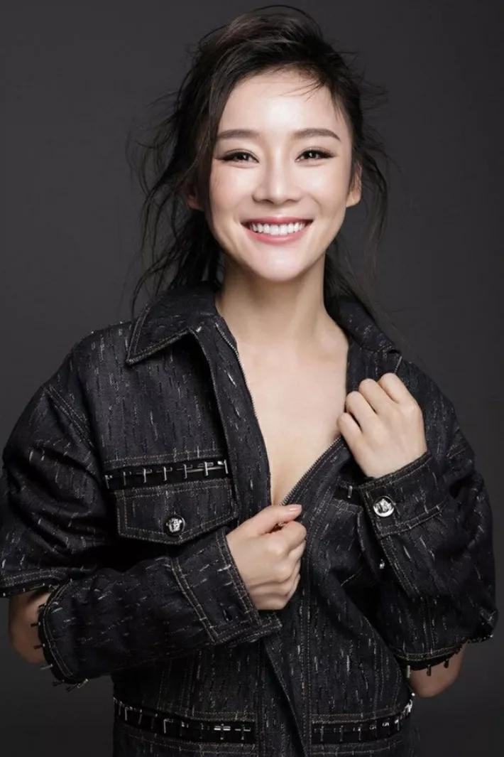 袁姗姗：恬静温婉，明艳动人，女神范十足