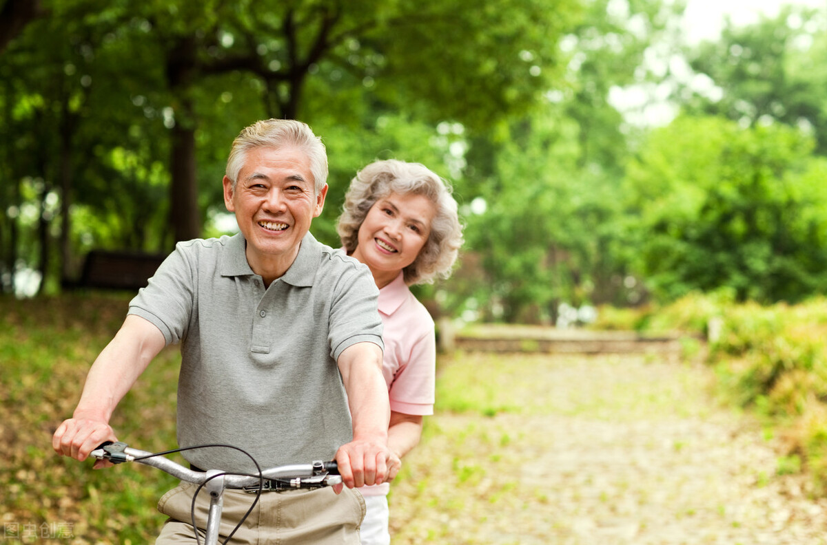 調查顯示：長壽老人都有三個特徵！ 健康長壽的秘訣，究竟是什麼