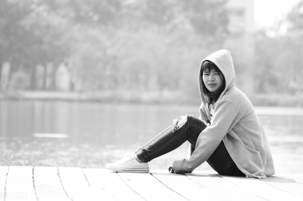 没有期待了，你我都要平安才好。伤感语录