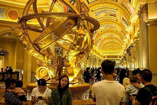身价超过百亿元，比何鸿燊还牛的赌王，被菲总统下令逮捕却找不到