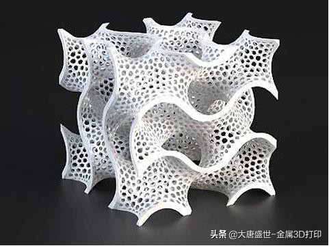 钜亮五金CNC数控加工工厂为你介绍：数控加工技术一词的由来