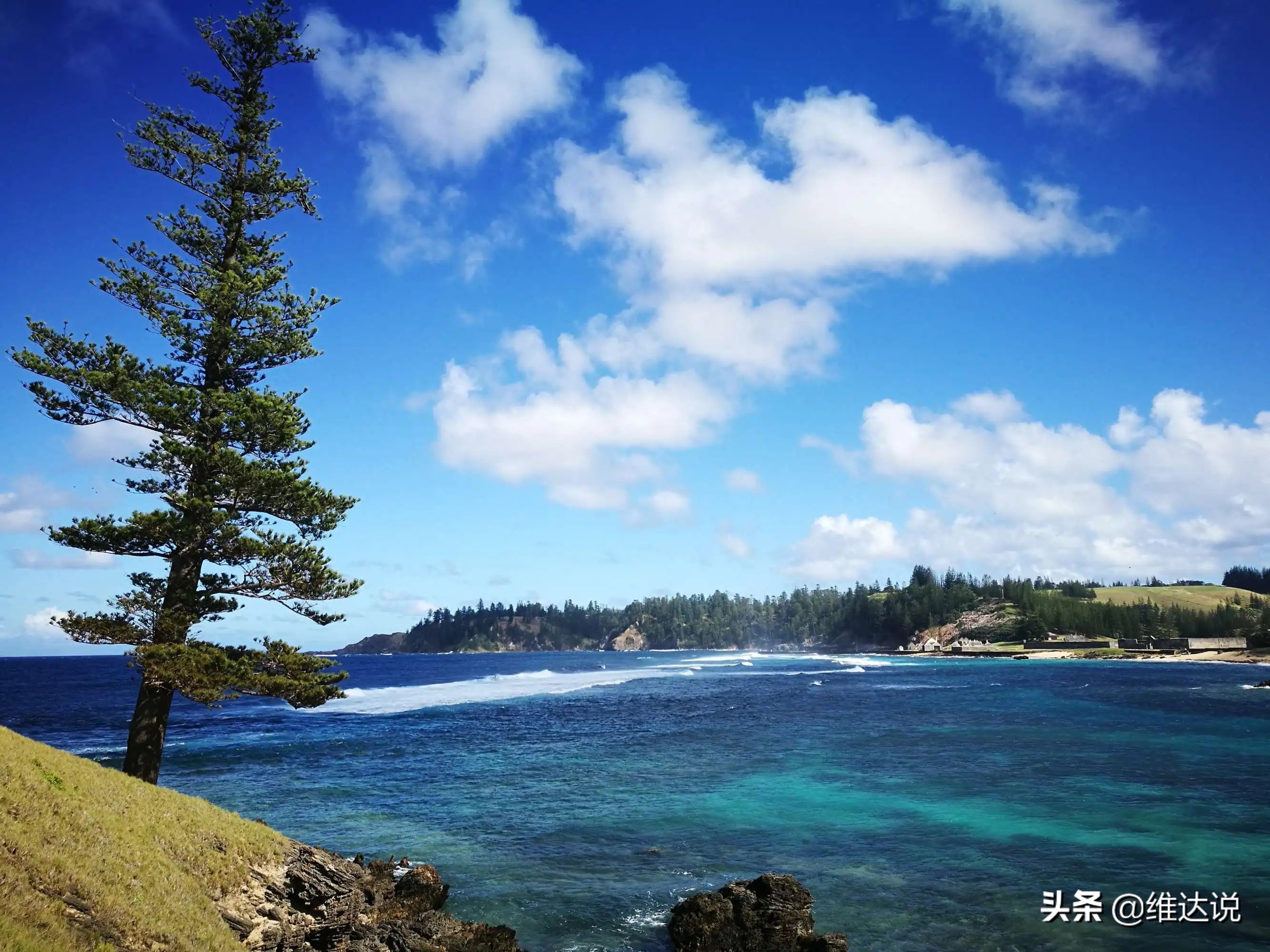 山脊赛车god(诺福克岛：曾是英国流放罪犯的岛屿，今却称“地球上最好的地方”)