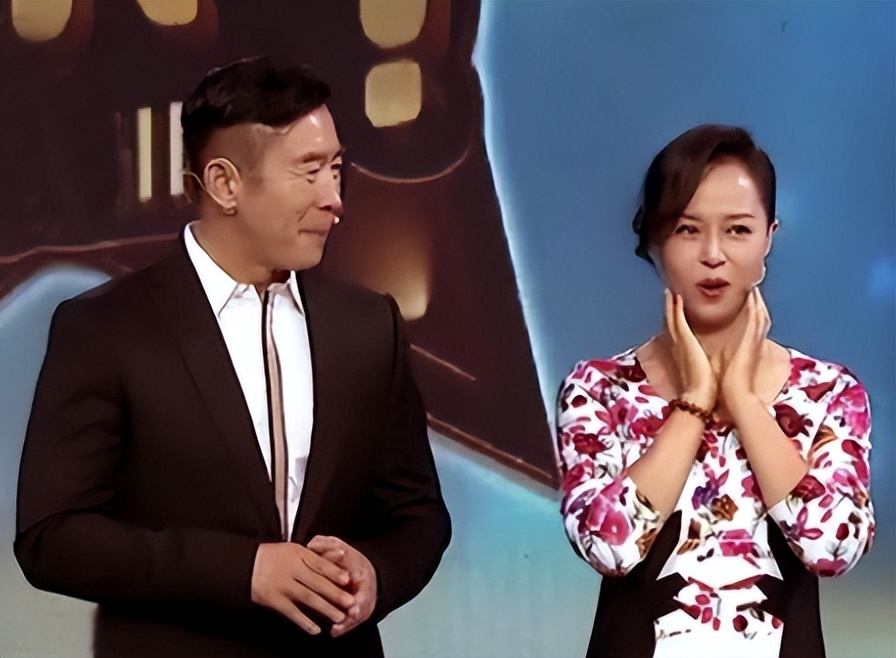 演员于莉红:31岁嫁初恋马诗红,结婚22年无子女,风光背后有泪水