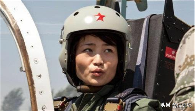 她是中国首个战机女飞行员，年仅30岁逝世，父母：交给党不后悔