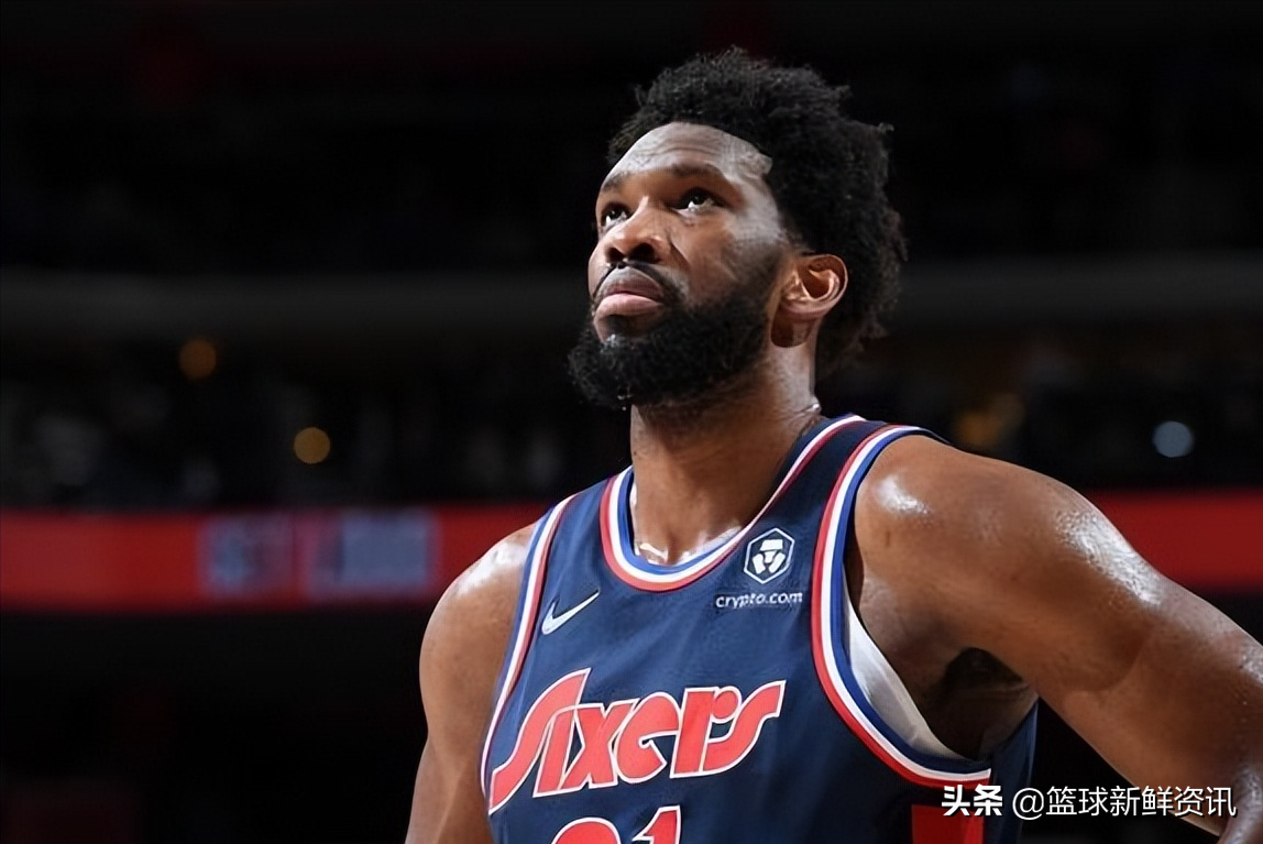 一米七nba球员有哪些(7英尺高的科比-布莱恩！恩比德正在成为NBA新的王者)