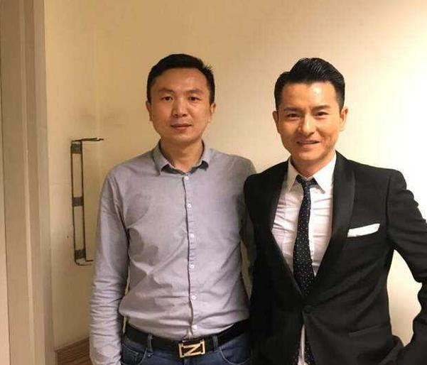 “山寨版刘德华”教海哗：因太像被央视签约，成名后排场大过真人