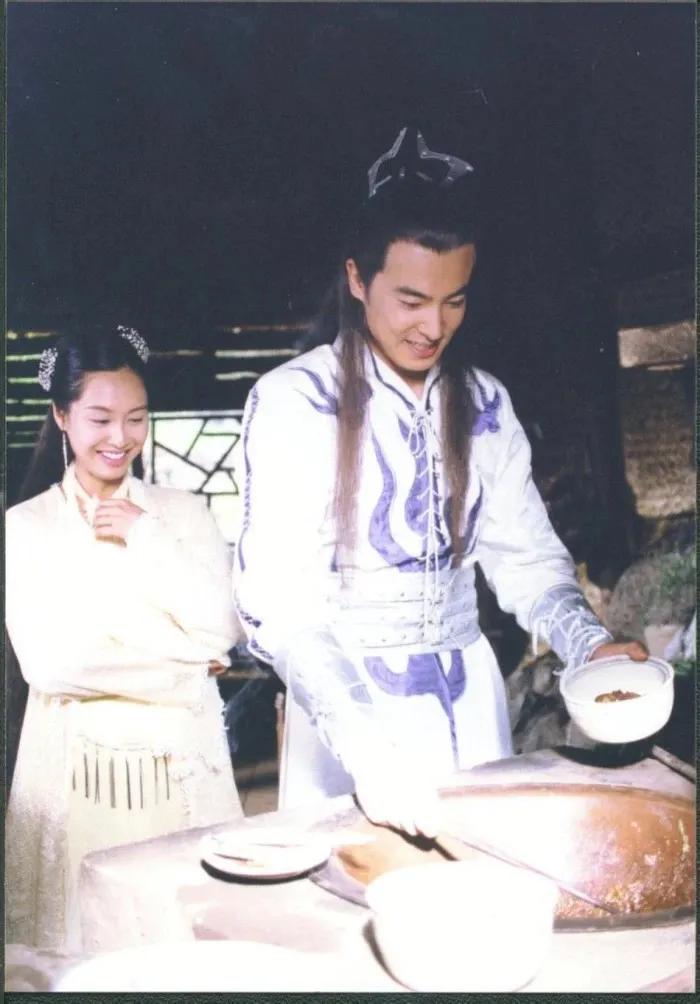 18年后在看《萧十一郎》：但凡男主丑一点，都压不住这一众美人