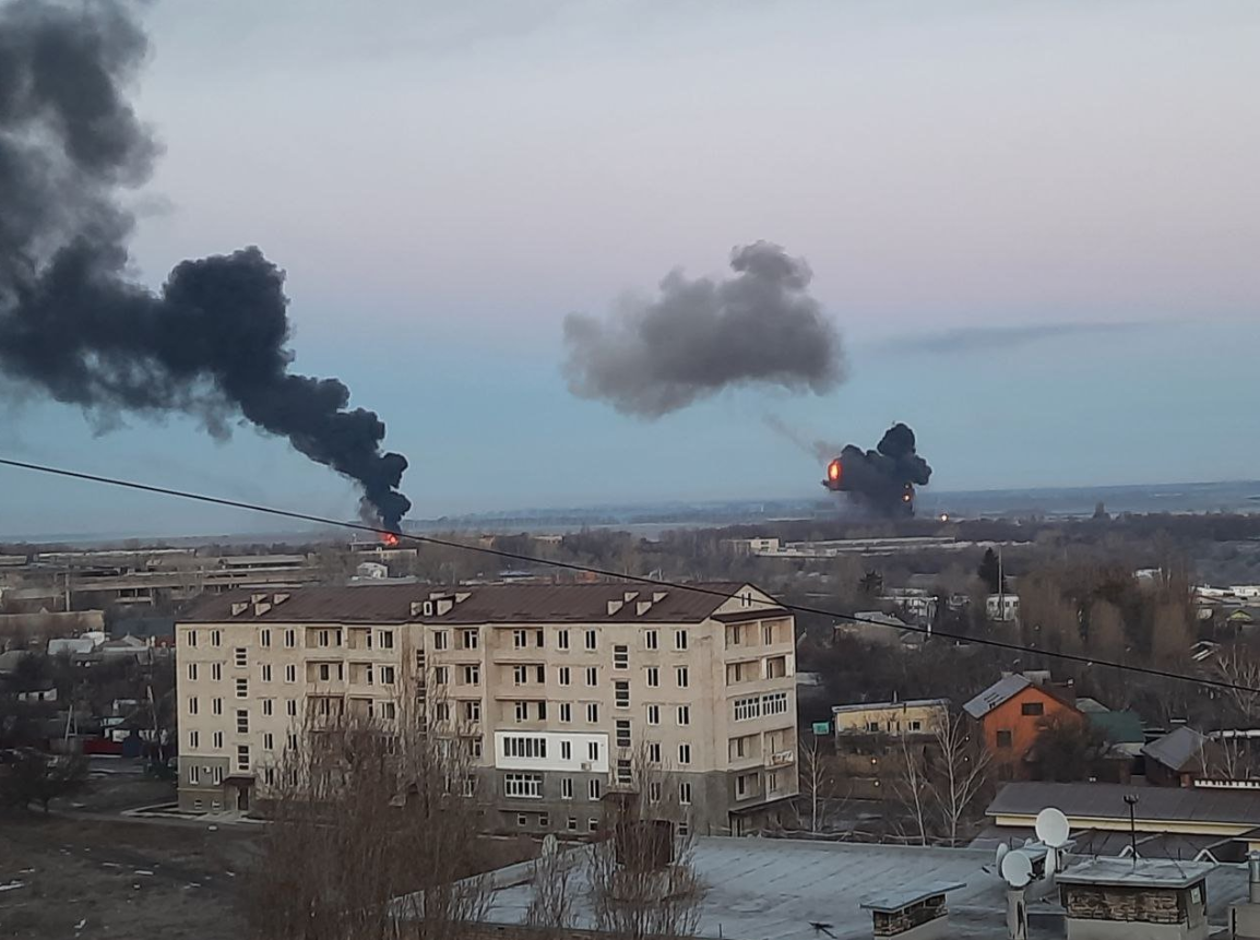 ������½������ȫ���佢ͧ������������ڿ������ں�·�������ж�