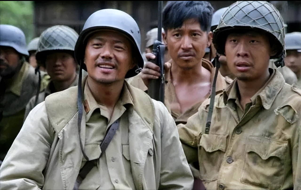 这一年,《我的团长我的团》开播,好评如潮,段奕宏与张译搭戏