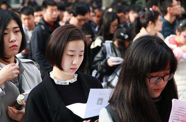 部分证书已被“取消认证”，大学生别再盲目报考，早知道有好处