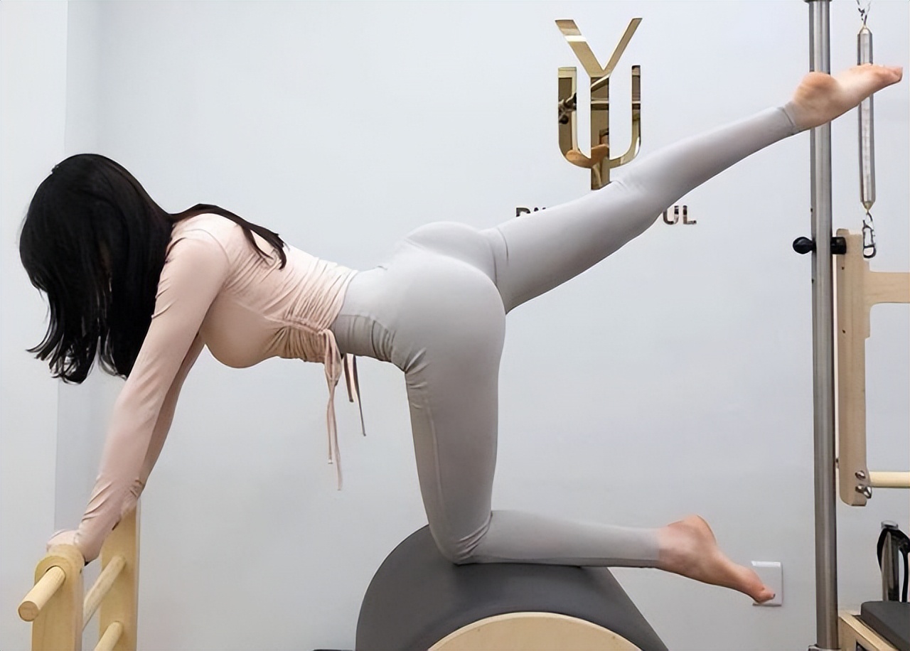 女神标准身材的黄金比例(女生黄金比例身材标准) - 风集网