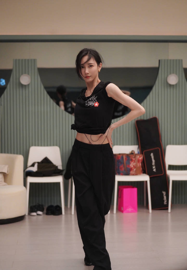 《浪姐3》五公前，姐姐们的“工作”照，快来收藏吧