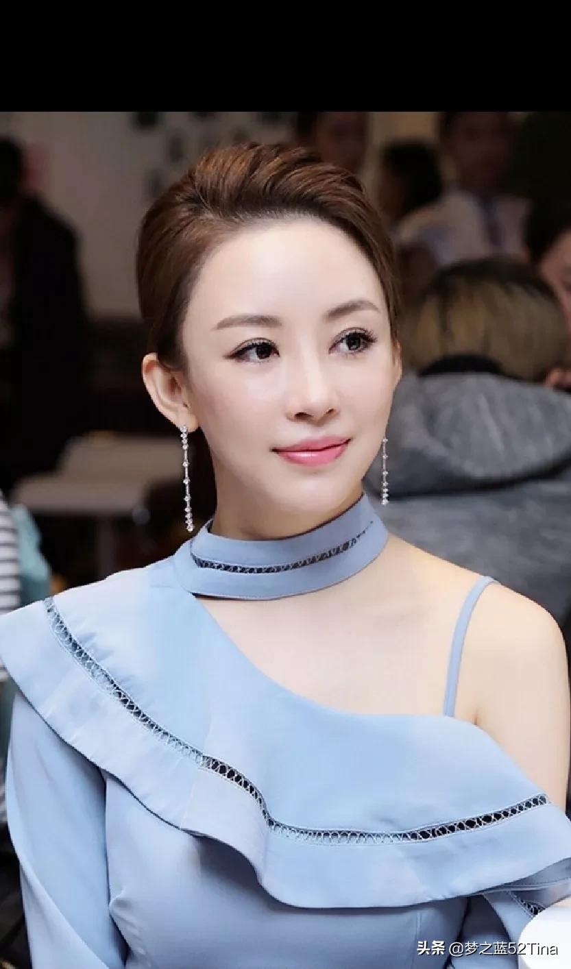 九球天后潘晓婷唯美照片