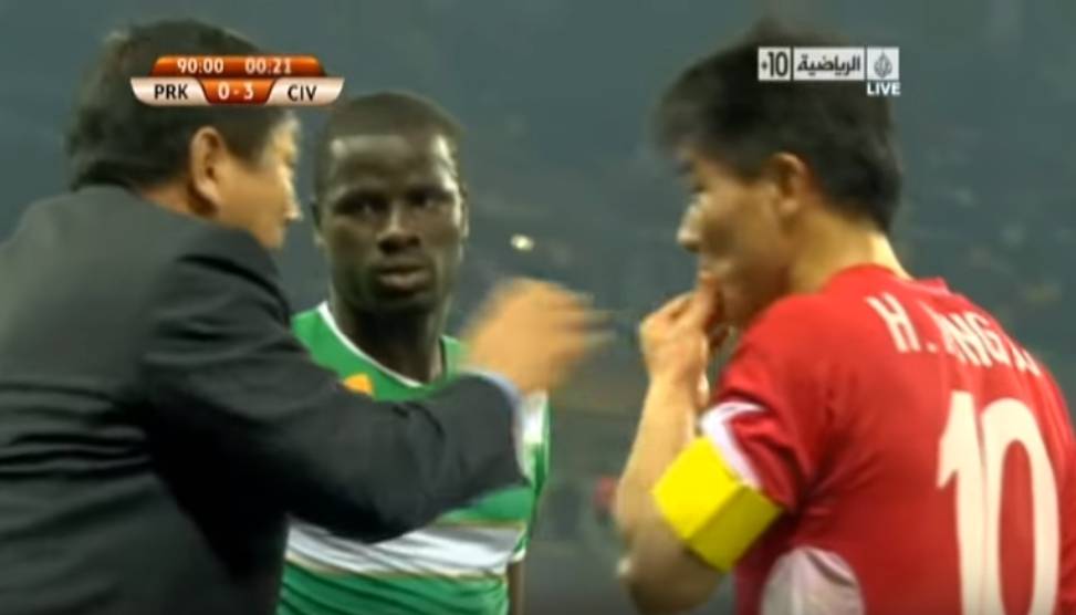 世界杯科特迪瓦埃布埃（还记得阿森纳“开心果”埃布埃吗？不快乐的他走出了人生泥沼）