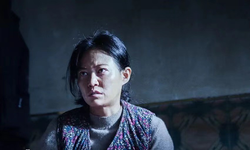 同样饰演“村妇”，哪一位才是观众心中的“惊鸿一瞥”？