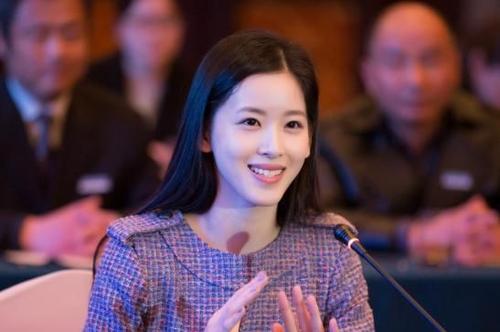 意外走红的10位网红，有人被央视表扬，有人流落他乡