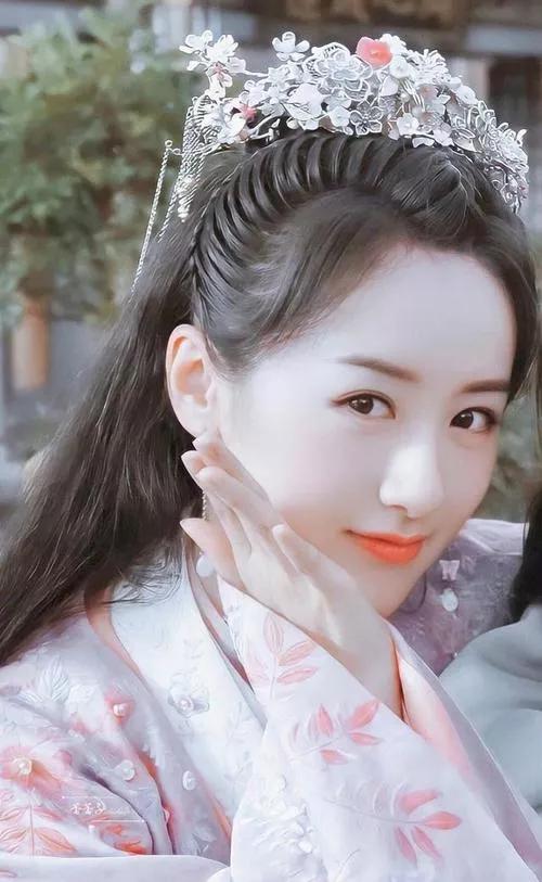 如果可以穿越，袁今夏、时宜、林之校、刘泠、乔晶晶，你想魂穿谁