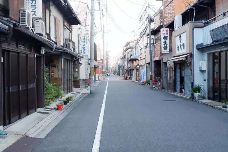 女生去日本旅游，为什么不要接近“星探”？导游：除非你想“红”