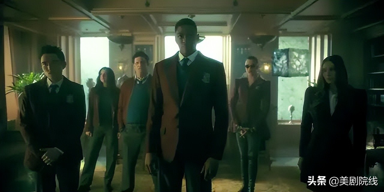 Netflix收视三连冠，爆款漫改美剧上线了