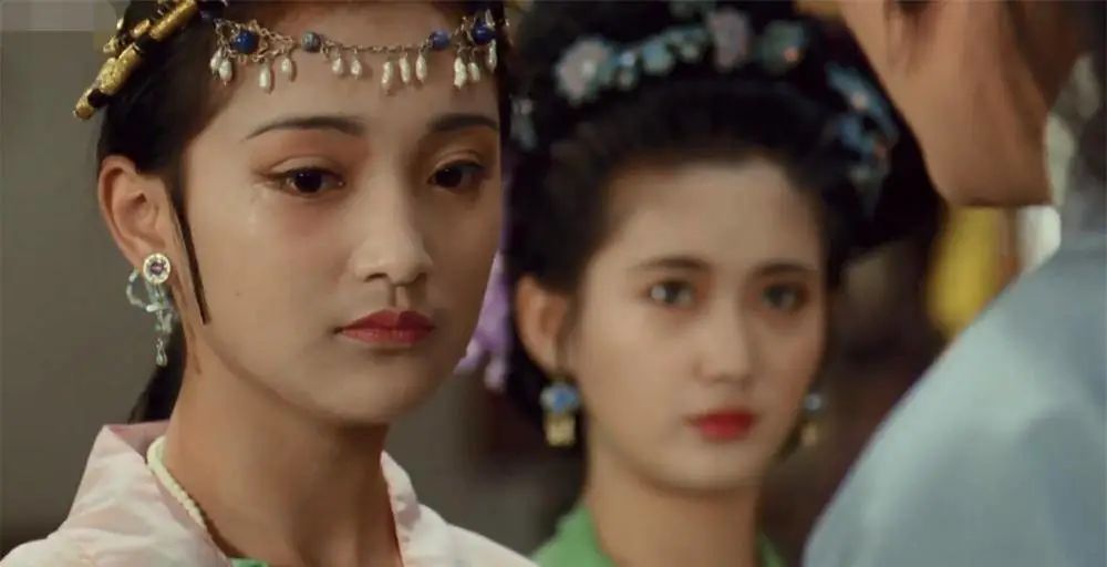 《古墓荒斋》：17岁周迅的处女作，傅艺伟的颜值巅峰，更胜妲己