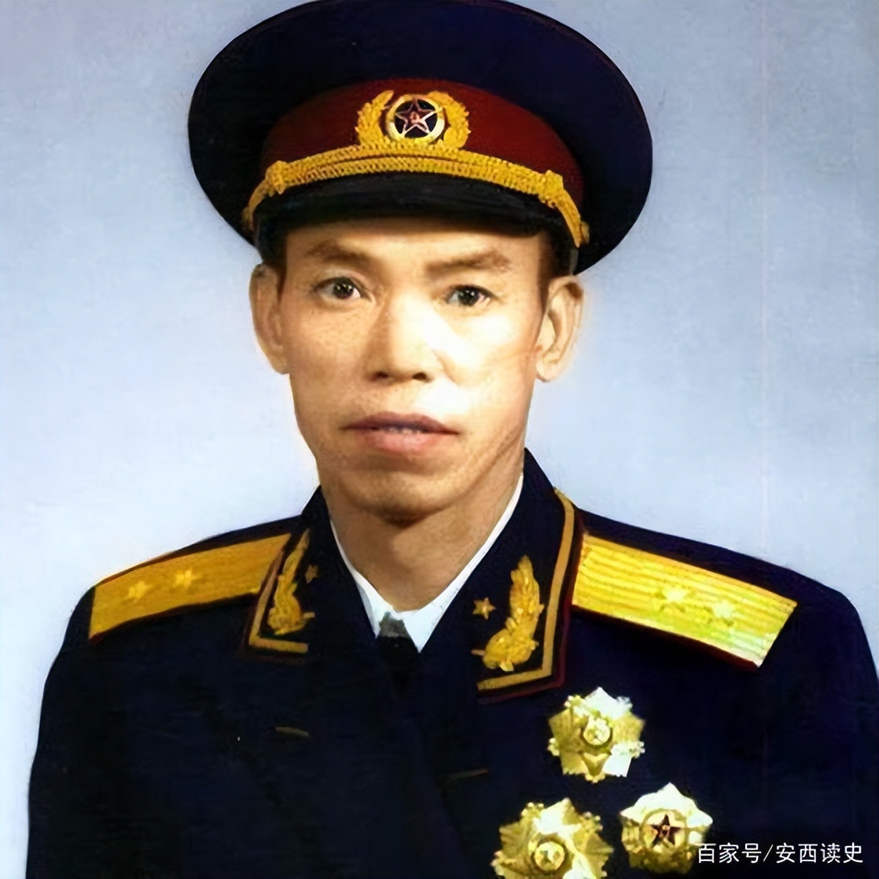 林元帅麾下四野十二个军,军长都有谁?建国后获得了什么军衔