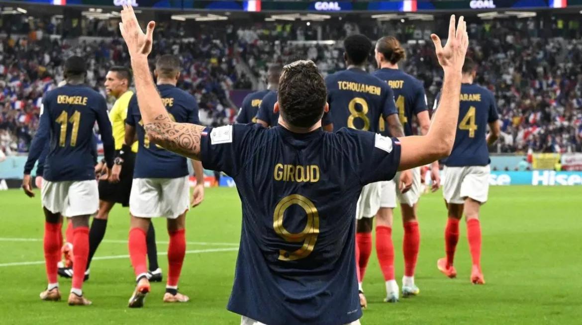 法国3：1荷兰，莱万！完成了自己对世界杯的最后“一球”