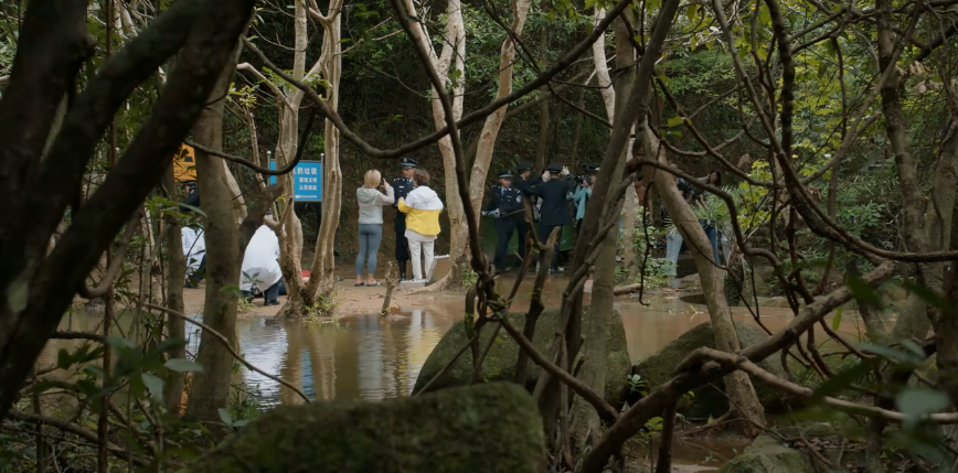 流浪汉世界杯人物分析阿曼达(国际名模在深山被害 悲剧根源竟与不幸的童年有关)