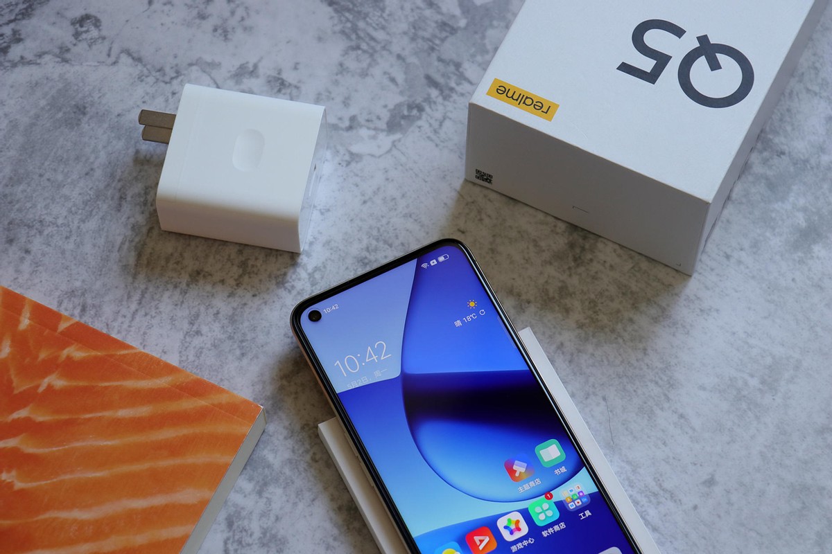 有颜有料，千元精品——真我Q5上手体验