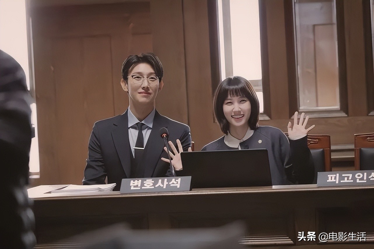 收视第一，评分高达9.3！又一部爆款韩剧来了，剧情搞笑治愈