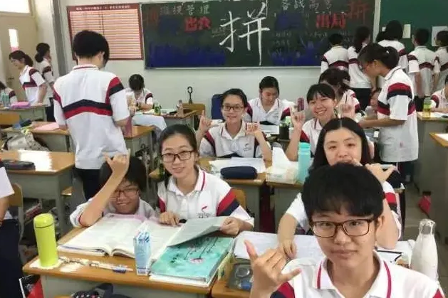 视力对高考报学的影响（高考报志愿）