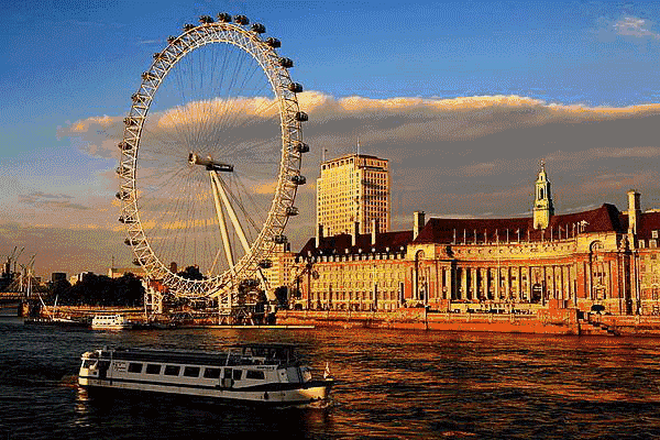 中国大学最多的城市（同是雾都）