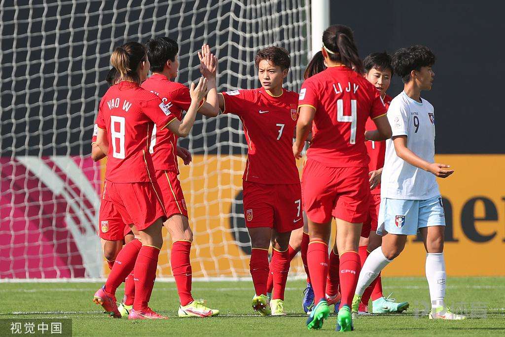 王霜梅开二度送助攻（女足亚洲杯-中国女足4-0中国台北女足 王霜梅开二度+送助攻）-趣拿体育