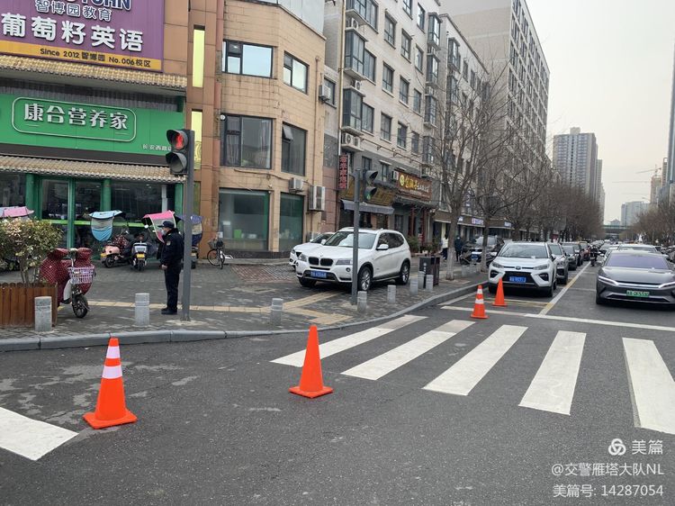 抓重点抓细节｜西安交警雁塔大队东泰巷治理效果显著