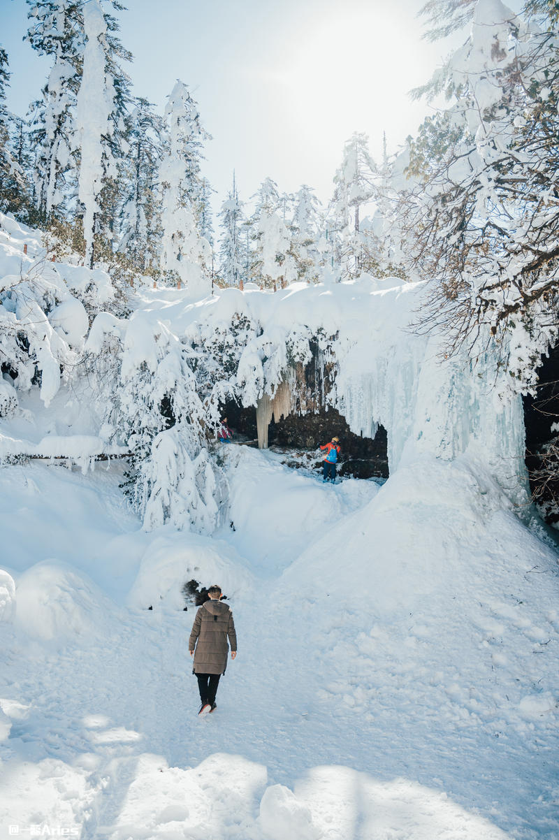 成都周边游 | 川西的雪国秘境，我与瓦屋山的纯白约定