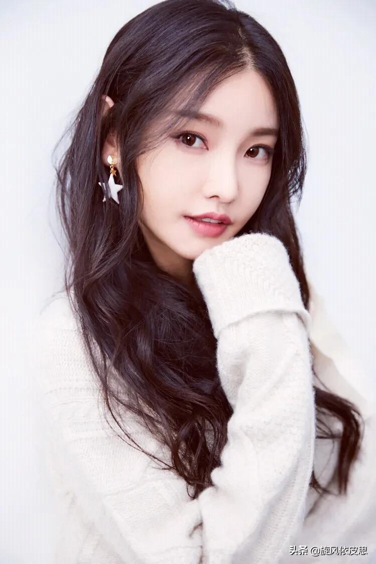 实力派演员晶女郎童菲