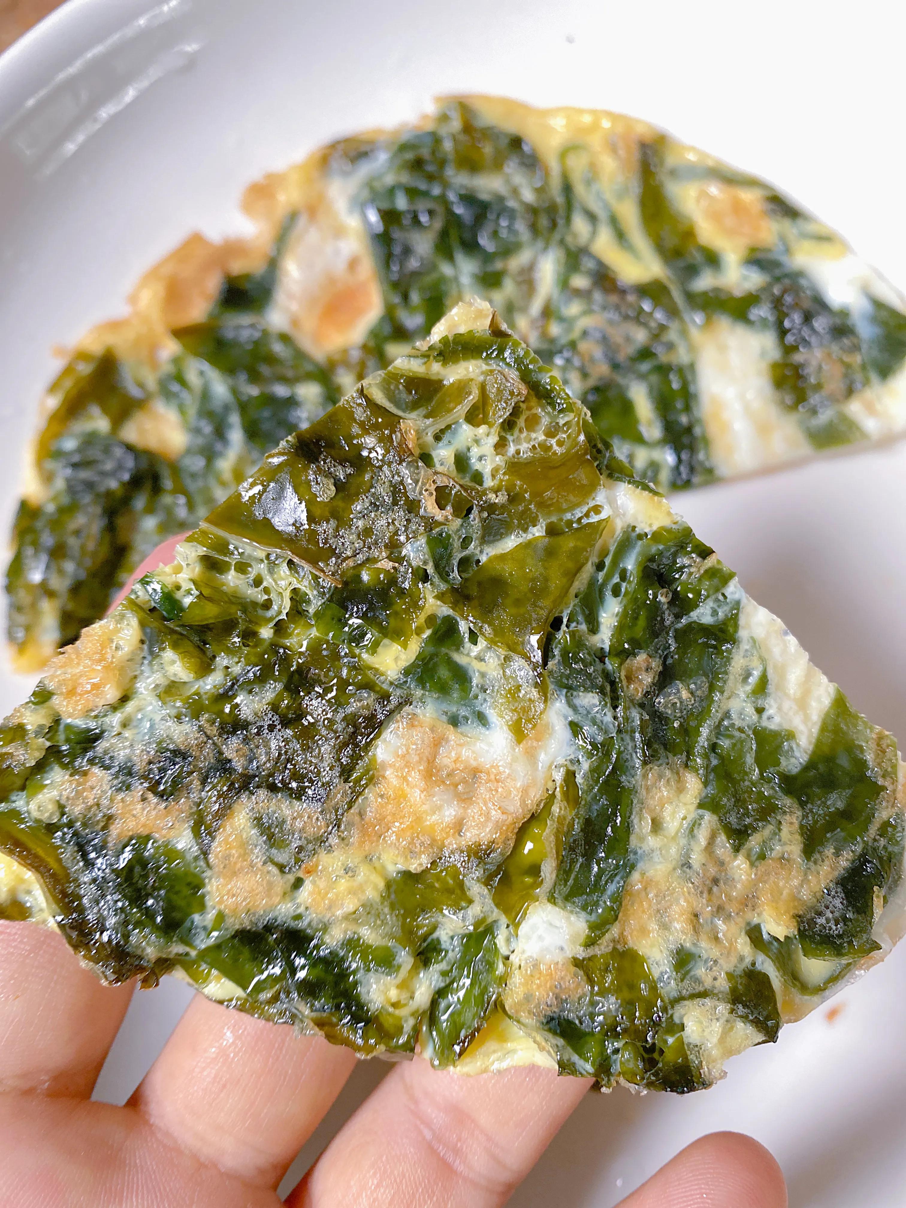 【裙带菜鸡蛋饼】做法步骤图 减脂的姐妹们也能吃-起舞食谱网