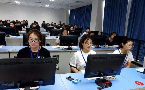 2022年考研笔试临近，阅卷“潜规则”了解下，会答题才能拿高分